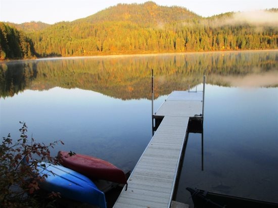 The Hut at Spoon Lake